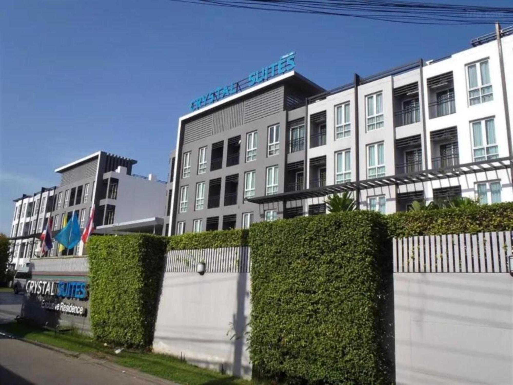 Crystal Suites Suvarnbhumi Airport Bangkok Exterior photo