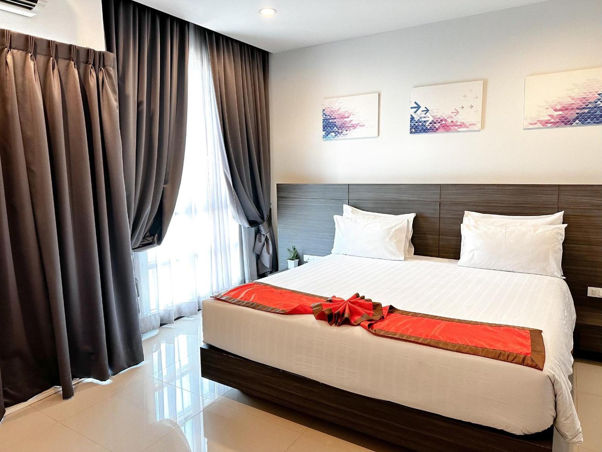 Crystal Suites Suvarnbhumi Airport Bangkok Exterior photo